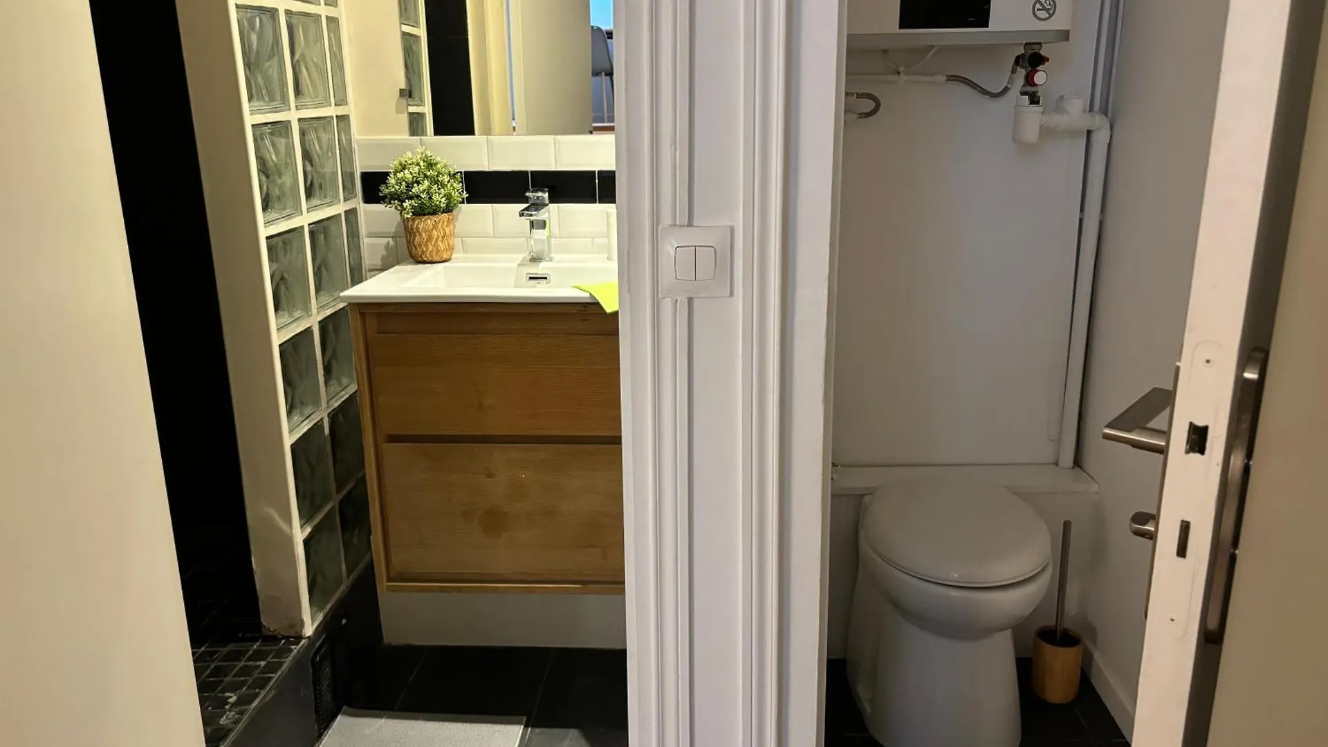 Charme Du Marais Apartment Paris 0*,